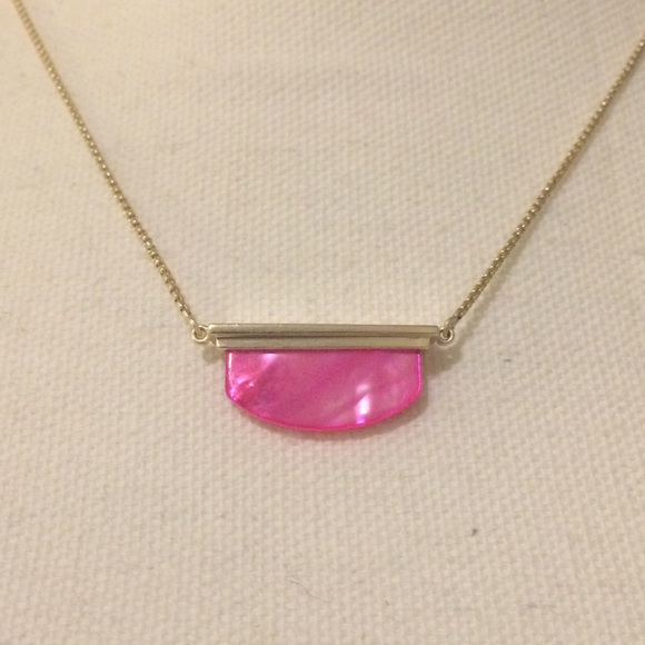 NWT Kendra Scott Dean Pendant Necklace in Pink MOP - Picture 4 of 5